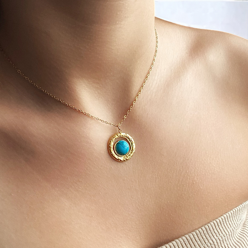 18K Turquoise Stone Necklace